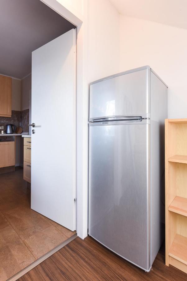 Ferienwohnung Haus Heimathafen Эзенс Экстерьер фото