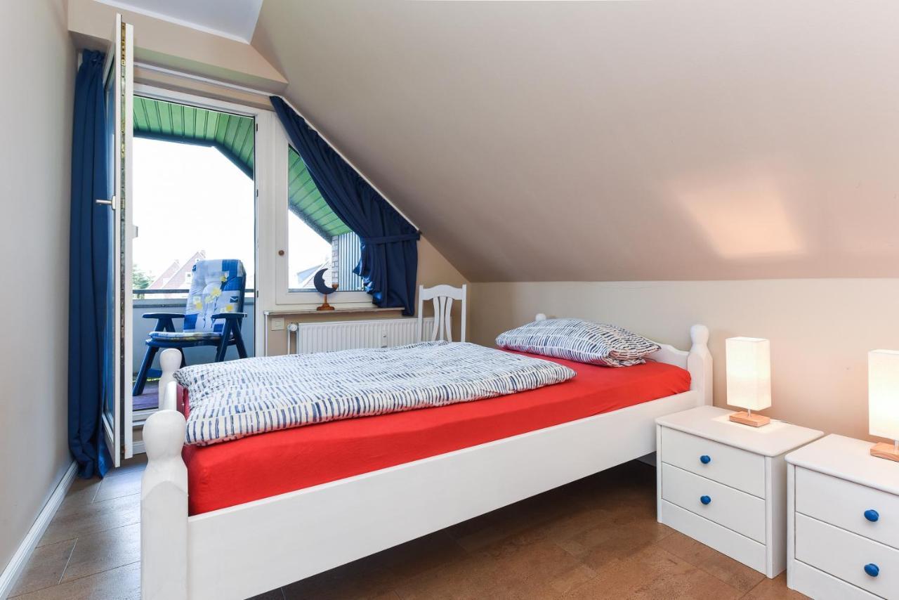 Ferienwohnung Haus Heimathafen Эзенс Экстерьер фото